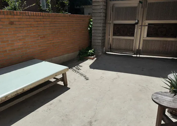 Апартаменты A Rare Opportunity, A With A Kid Friendly Yard *